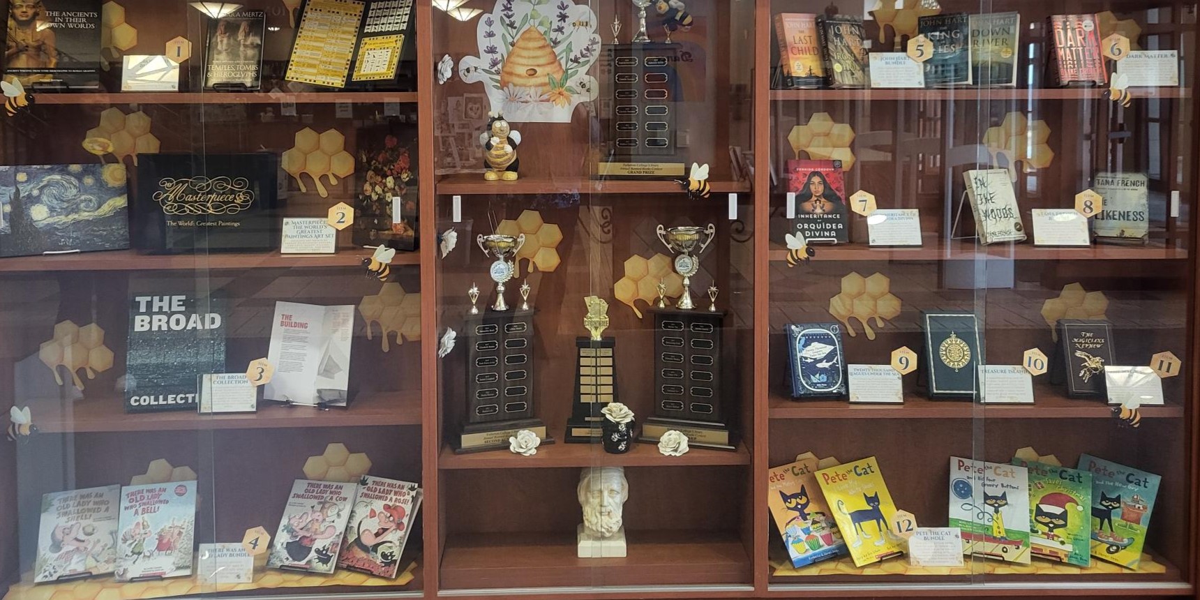 Example Author Talk showcasing the book an american in provence.